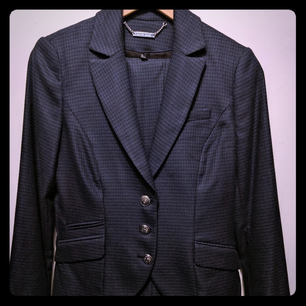 WHBM Houndstooth Suit: Jacket size 0